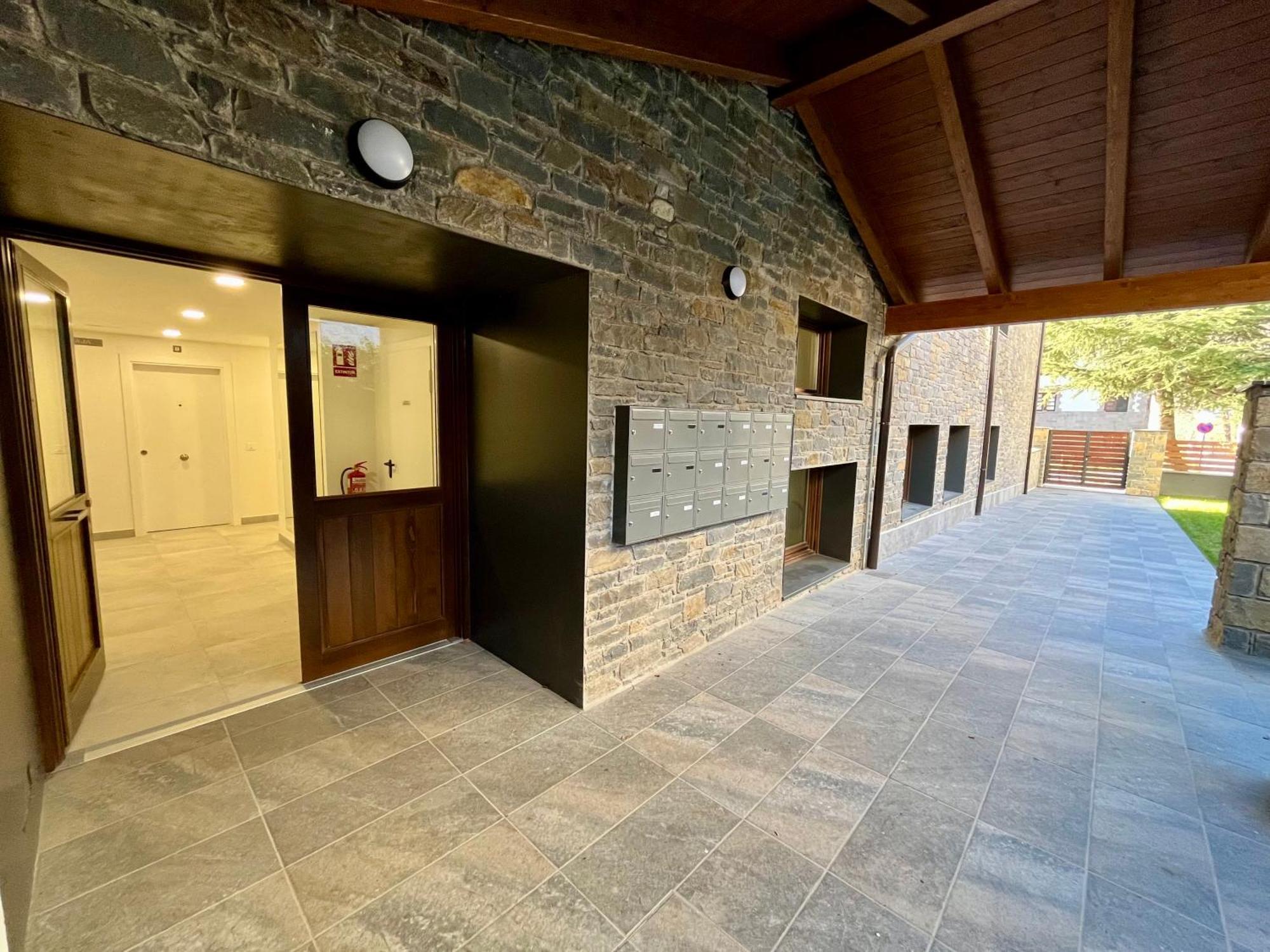 Appartement Villmor - B51 - La Terraza De Benasque Extérieur photo